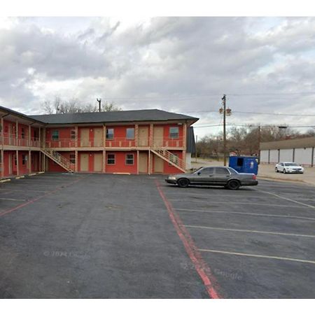 Exclusivo Inn By Oyo Grand Prairie, Tx Eksteriør billede